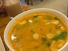 -两兄弟Song Pee Nong(2号店)