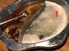 鸳鸯锅底-傣妹火锅(南京东路一店)