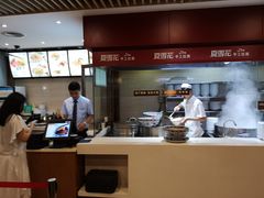 -夏雪花·手工拉面(南油店)