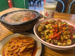 -堂瓦里·33年传统赣菜(第一街区店)