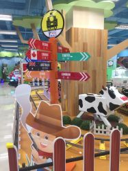 -莫莉幻想儿童乐园(武汉保利广场店)