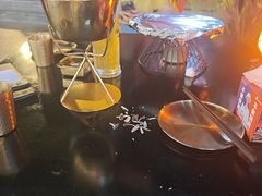 -何师烧烤Pro ·江湖川菜·小龙虾·精酿啤酒(太古里旗舰店)