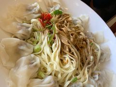 -天天初二·天津传统捞面·天津特色菜(凌奥总店)