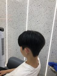 -初心HAlRSALON烫染接发