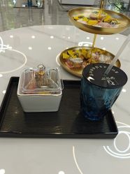 -震轩美容美发