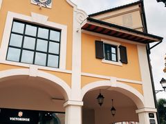 -佛罗伦萨小镇广佛名品奥特莱斯(疏港路店)