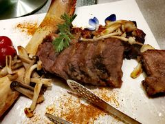 酱焗中式牛肋排-悦融琥珀·京鲁菜·海味珍品(西单店)