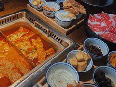 -九鼎轩脆毛肚火锅(邗江万达店)