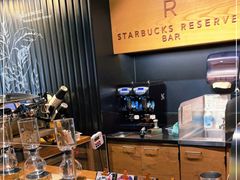 -星巴克臻选(国贸商城首店)