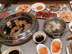 -黑金·寻焰自助百汇·烤肉·火锅(中街店)