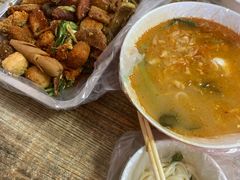 -二钢串叔麻辣烫(华龙大厦店)