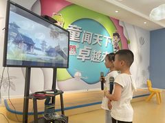 -蓝话筒·少儿成人演讲口才·主持朗诵·戏剧表演(大华第一坊店)