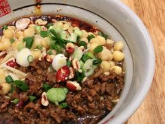 豌杂面-呼啦面馆·头牌豌杂面(爱琴海店)