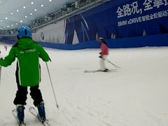 -哈尔滨热雪奇迹