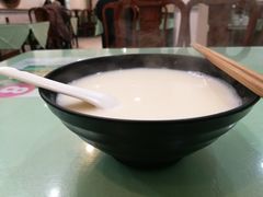 甜豆浆-白玉兰小吃(新村路店)