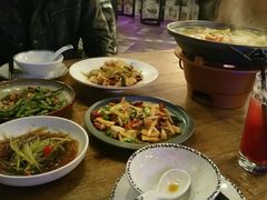 -爱啤精酿·民谣酒馆(滨江店)