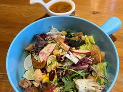 -米德维奇俄式西餐厅(西六道街店)