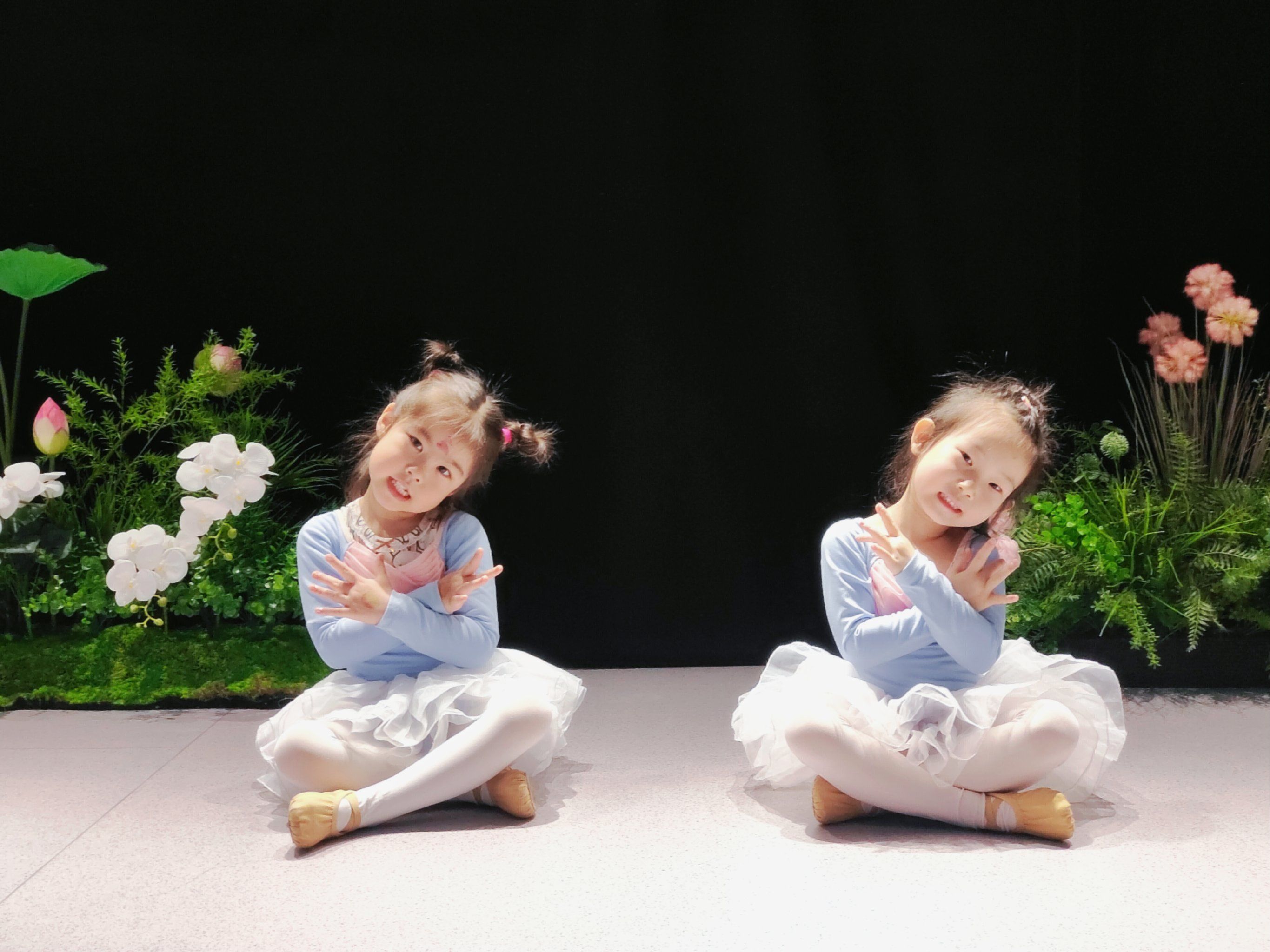 4岁半的宝宝,能跳地面舞蹈啦