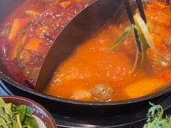 -冯校长老火锅(中联广场店)
