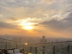 -FLAIR顶层餐厅酒吧(浦东丽思卡尔顿酒店)