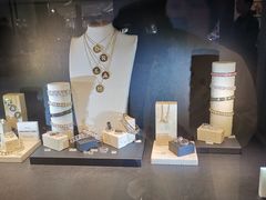 -APM Monaco(金鹰世界店)