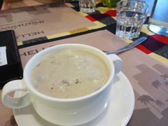 蘑菇奶油浓汤-遇见西木美式餐厅(体育路店)