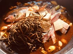 酱炖鱼-姥家大锅台水库渔家