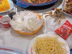 -何师傅美蛙鱼头(汉街店)