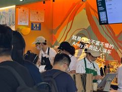 -星巴克(上海虹桥站2A检票口)