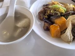 -感恩心素食馆(百世广场店)