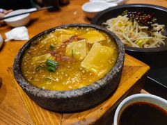 咕嘟肉沫包浆豆腐-云海肴·汽锅鸡·云南菜(广安门天虹店)