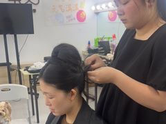 -吉田美学化妆美甲摄影培训(丽水校区)