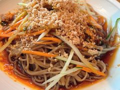 -胖哥俩肉蟹煲(华贸店)