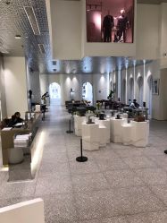 -唯一旅拍·颂当代影像艺术中心(上城店)