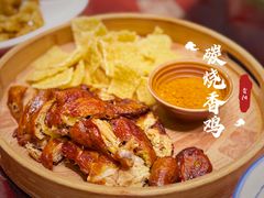 -亮欢寨酸汤鱼(沙冲路店)