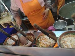 -铁朋小锅米线(玉川巷店)