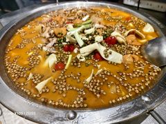 -晓彭肥肠鸡·泡椒鸡火锅(水木天地店)