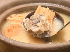 -自己人·宜昌菜(水悦城店)