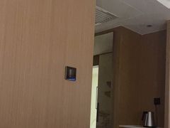 -西安钟楼北大街希尔顿欢朋酒店