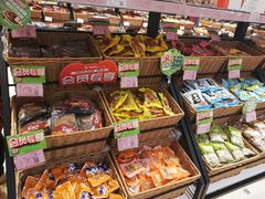 -来伊份1038(新村路三店)