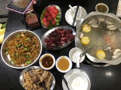 -牛一煲美食(江高店)