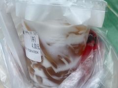 椰椰冻冻-幸运咖(公园茂直营店)