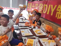 -华莱士·炸鸡汉堡(蜜欢购物店)