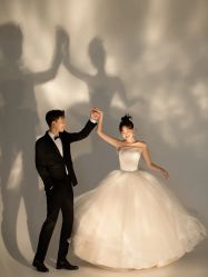 -青禾蒙娜丽莎婚纱摄影(武汉总店)