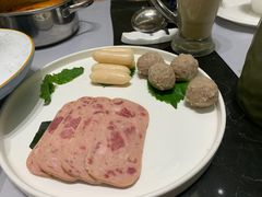 -红鼎豆捞·非遗鲍皇汤火锅(宝丰路店)