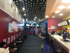 等候区-SFC上影影城(新世界店)