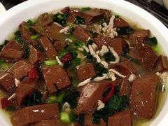 -侬佳蒸菜馆(听潮店)