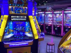 -嗨翻Hi-Fun竞技主题乐园·蹦床亲子生日轰趴(国光1937店)