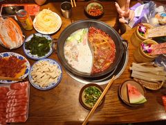 -萍姐火锅·公路夜市(武汉首店)