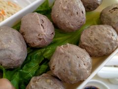 -三头牛·潮汕牛肉生蚝火锅 (夏湾店)